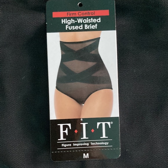 CROSSFIT Sheer High-Waist Brief - Picture 2 of 3